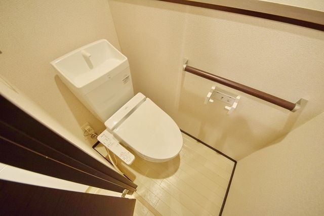トイレ　同施工会社仕様写真