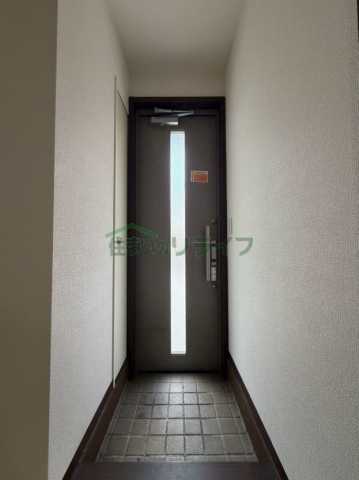 サン・ラック本町の玄関写真