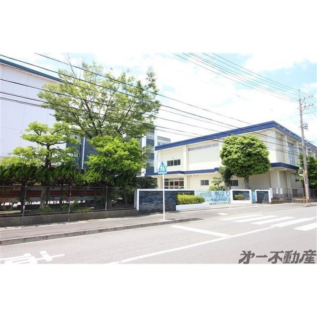 小学校　静岡市立西奈南小学校（小学校）まで500m