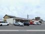 コンビニ　セブン－イレブン能登川中学校前店（コンビニ）まで445m