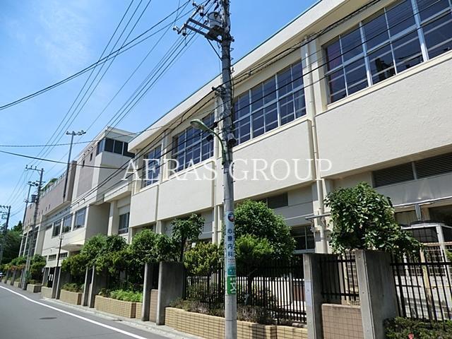 中学校　世田谷区立松沢中学校（中学校）まで876m