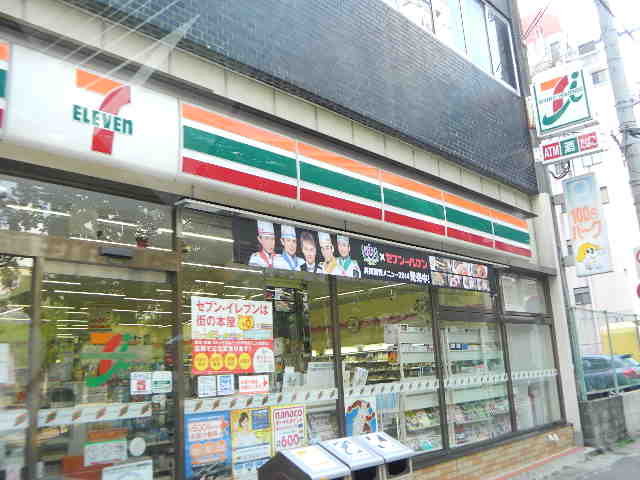 コンビニ　セブンイレブン 長崎五島町店（コンビニ）まで182m