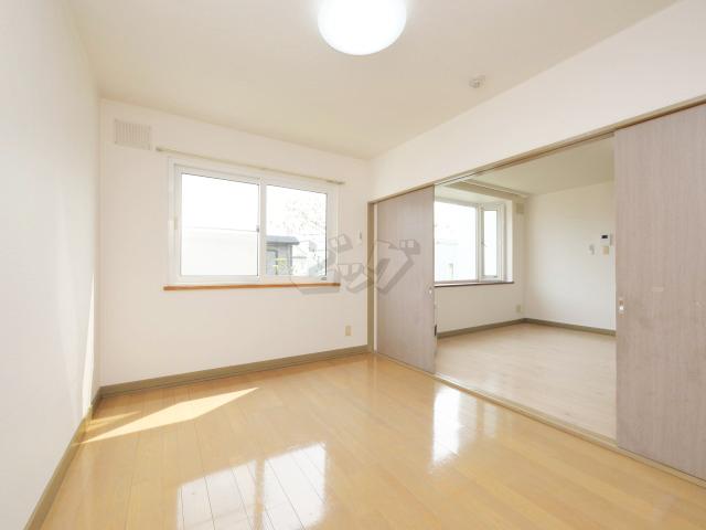 その他部屋・スペース　清潔感のある洋室です♪