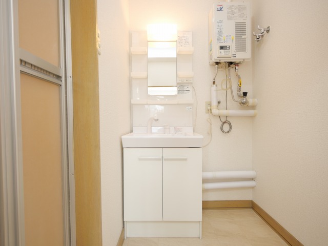 洗面設備　※他号室の写真になります。ご参考ください