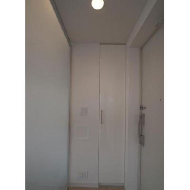 玄関　※写真は同タイプ住戸です。