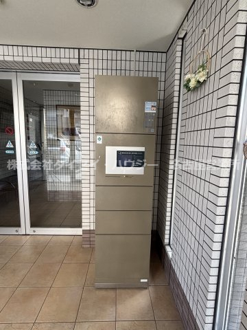 その他設備　宅配ボックス完備！