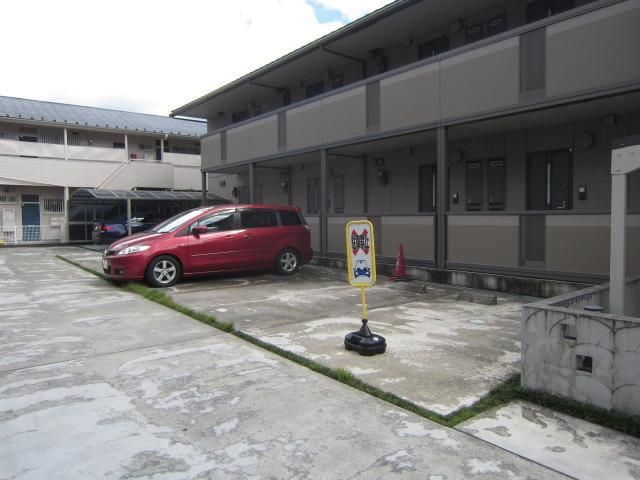 駐車場　★敷地内駐車場ございます★