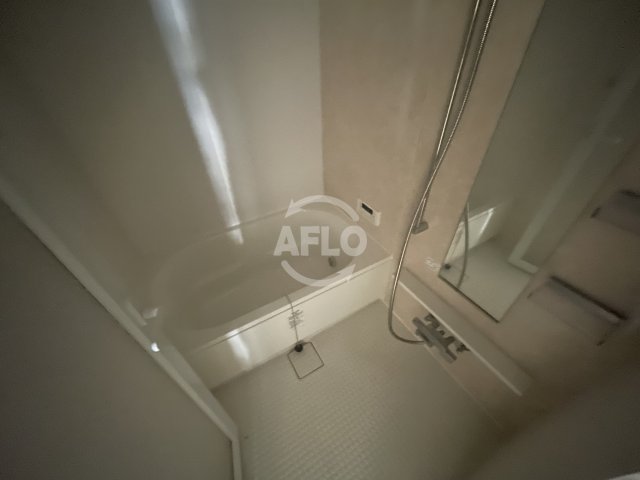 バス・シャワールーム　ブルフォルトゥーナ扇町　浴室