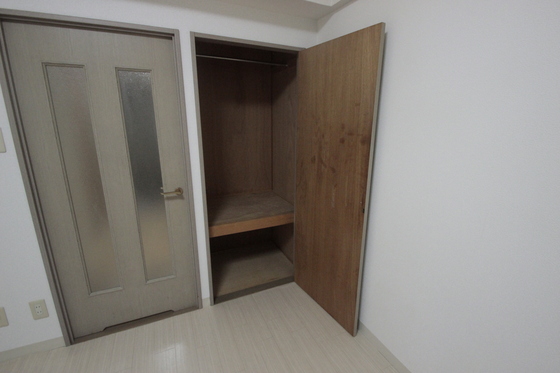 収納　※別部屋の写真です