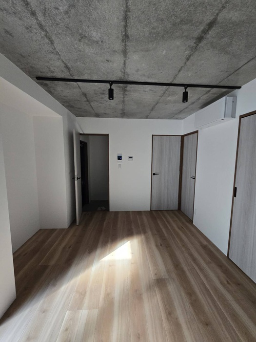 仮)鎌倉市大船プロジェクト新築工事の居間写真