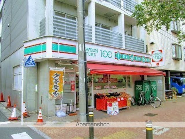 コンビニ　ローソンストア１００練馬桜台店（コンビニ）まで720m