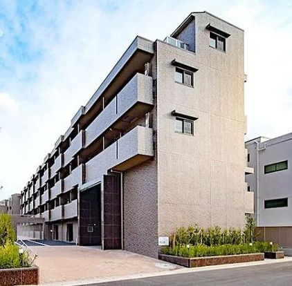 ルーブル武蔵中原参番館の外観写真