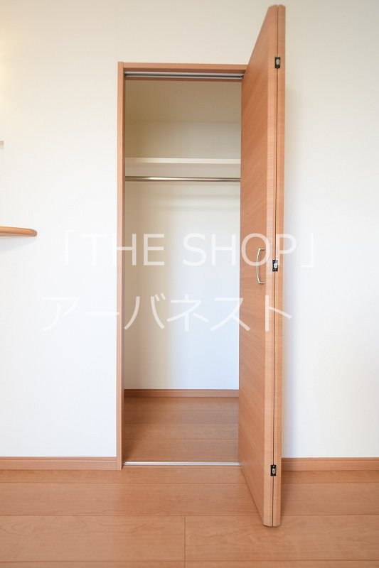 収納　同タイプ別階の写真です