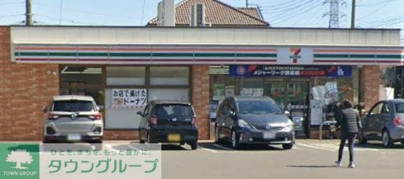 コンビニ　セブンイレブン横浜恩田町店（コンビニ）まで360m