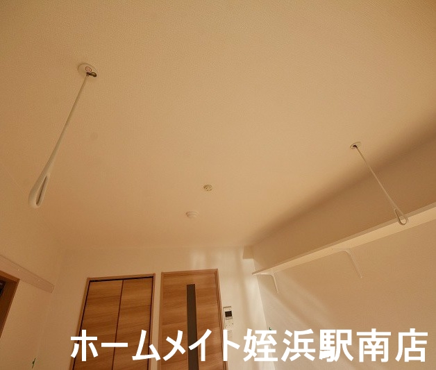 その他共有部分　★室内物干しもあります！★参考写真