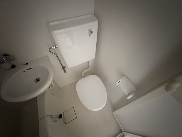 トイレ　シンプルで使いやすいトイレです