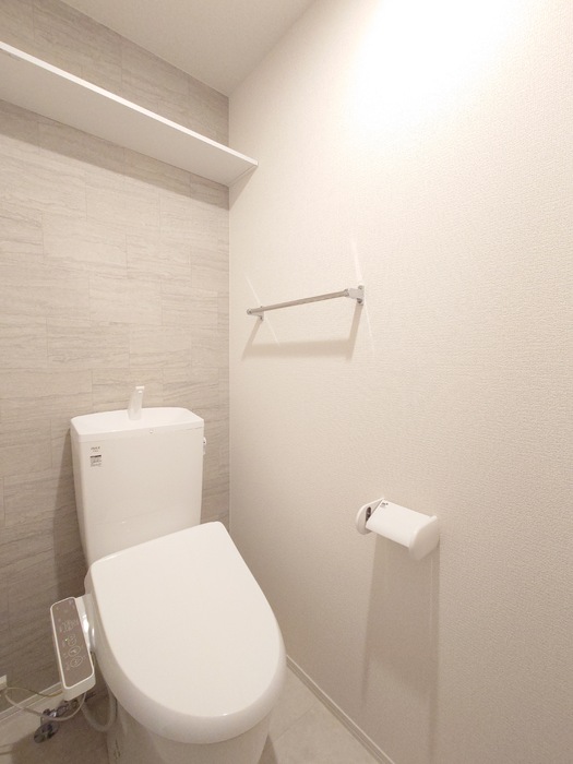 ウィステリアのトイレ写真
