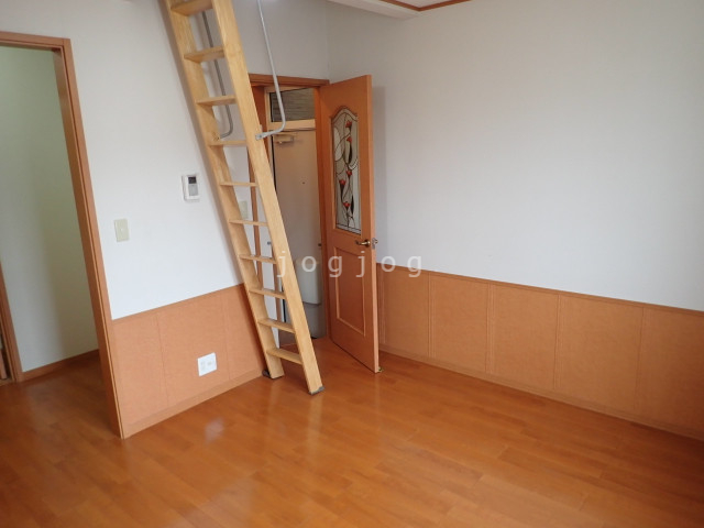 その他部屋・スペース　壁が多く使いやすいお部屋です