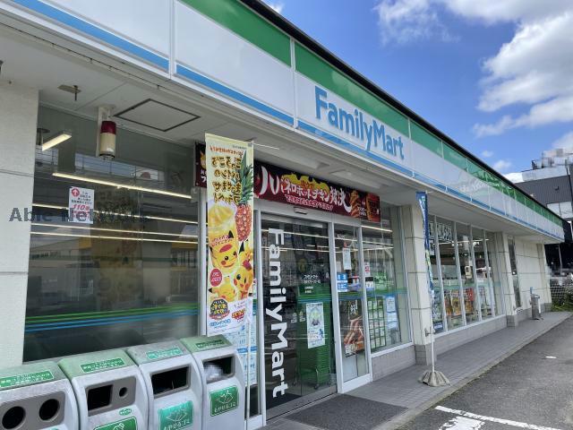 コンビニ　ファミリーマート長久手グリーンロード店（コンビニ）まで381m