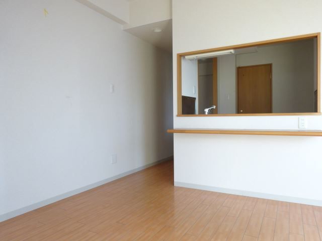 その他部屋・スペース　明るいお部屋です。