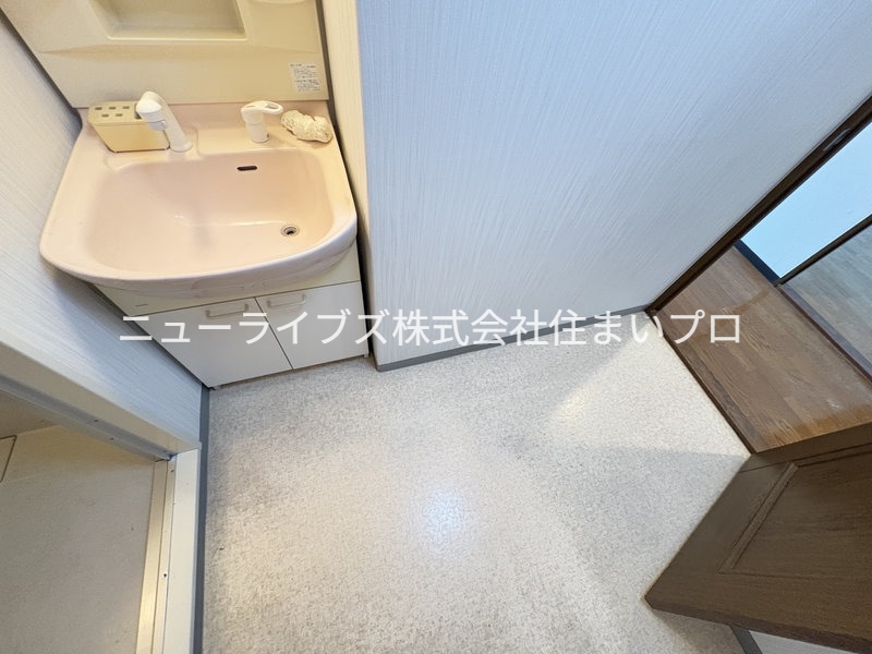 ＪＲ片町線 忍ケ丘駅 徒歩7分 3階建 築29年の内装写真