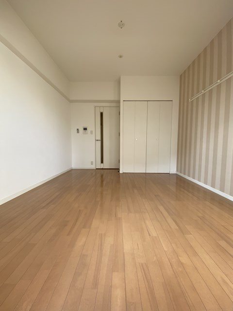 地下鉄箱崎線 呉服町駅 徒歩2分 14階建 築19年の居間写真