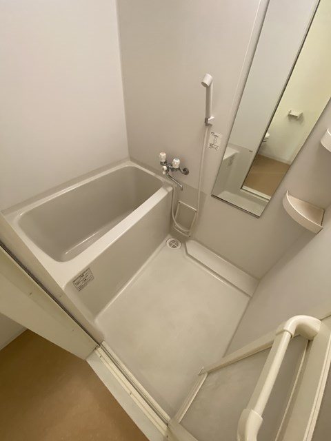 地下鉄箱崎線 呉服町駅 徒歩2分 14階建 築19年の風呂写真