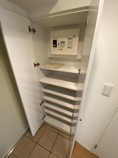 地下鉄箱崎線 呉服町駅 徒歩2分 14階建 築19年の玄関写真