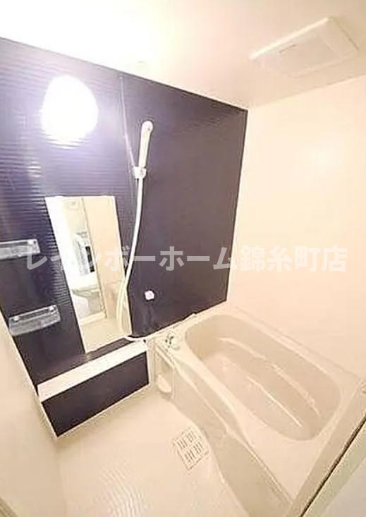 バス・シャワールーム　※別部屋参照写真となります。