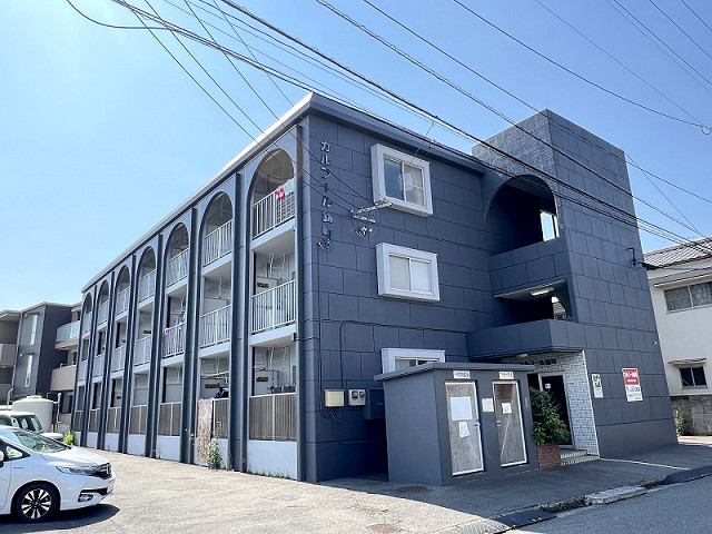 カルフール錦町の外観写真