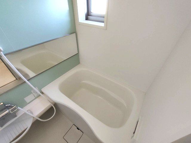 近鉄南大阪線 高鷲駅 徒歩5分 2階建 築13年の風呂写真
