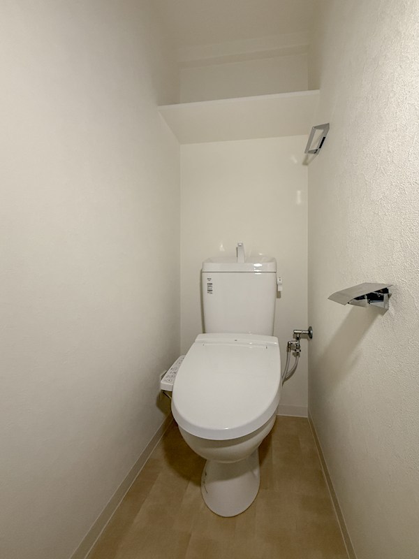 プレサンス神戸セレスティアのトイレ写真