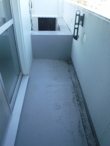 バルコニー　他のお部屋の参考写真となります。