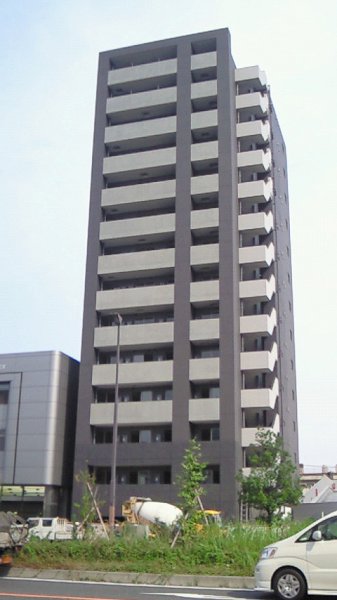建物外観　八丁畷駅徒歩7分のマンションです