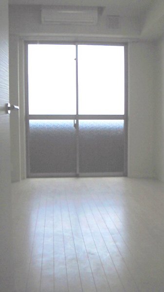 居室・リビング　洋室6.6帖のお部屋です