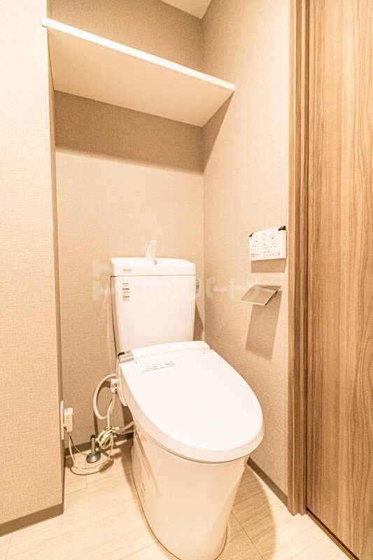 東京メトロ東西線 門前仲町駅 徒歩5分 13階建 築7年のトイレ写真