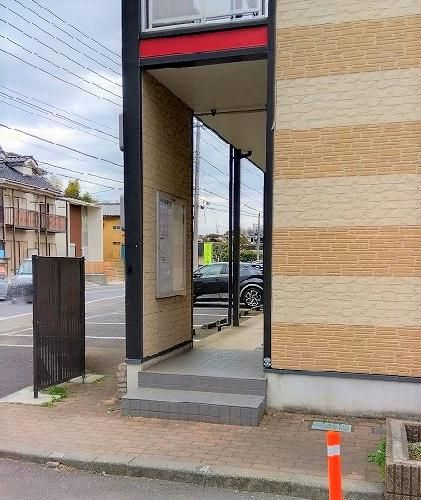 レオパレスオークアベニューの外観写真