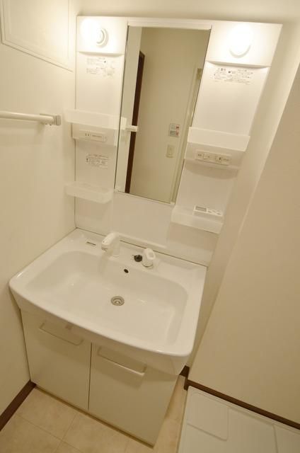 東武東上線 ふじみ野駅 徒歩12分 3階建 築17年の内装写真