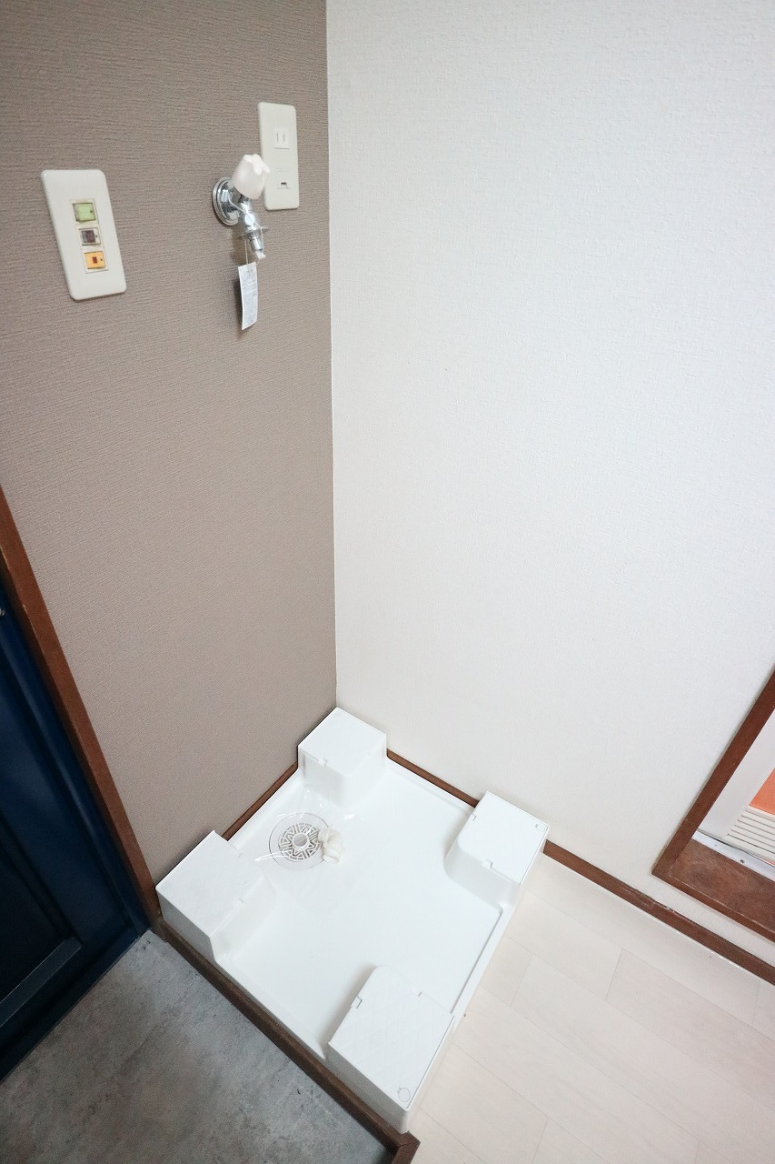 洗面設備　室内洗濯機にリノベーション！