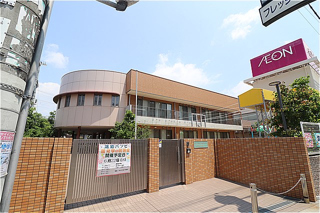 幼稚園・保育園　認定こども園鴻池学園幼稚園バンビ（幼稚園・保育園）まで367m