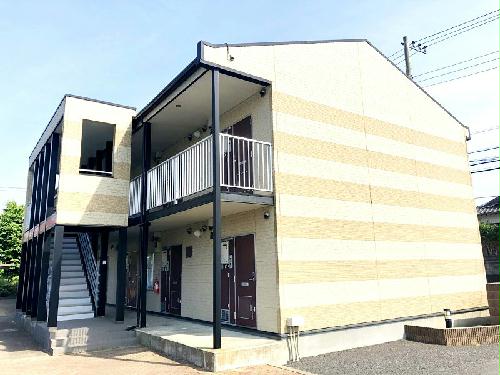 【レオパレス柏屋の建物外観】