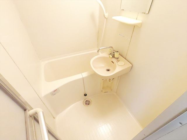 バス・シャワールーム　参考写真（同物件他号室）