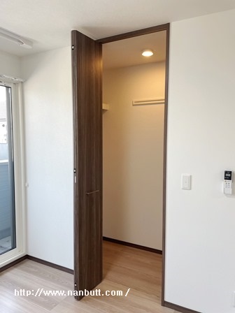 収納　ウォークインクローゼット