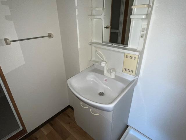 洗面設備　洗髪洗面化粧台