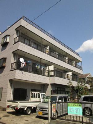 川崎市中原区井田中ノ町のマンションの建物外観