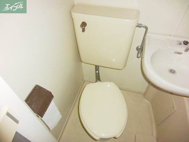 トイレ　トイレ