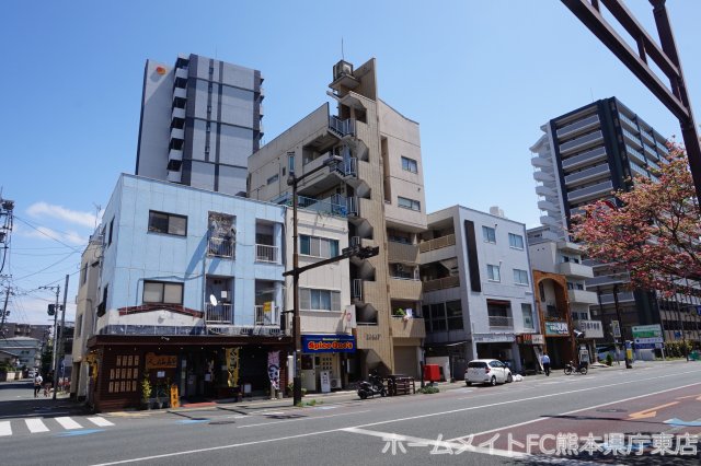 【熊本市中央区大江のマンションの建物外観】