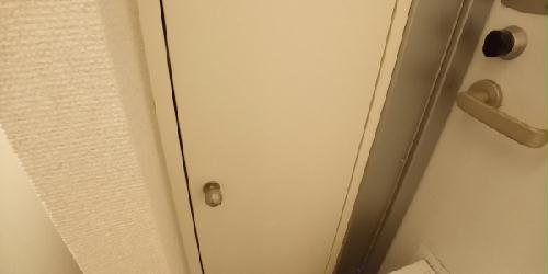 玄関　設備・使用は号室により異なる為、現況を優先致します。