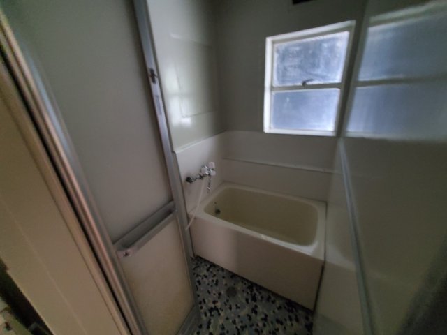 バス・シャワールーム　同物件別号室のお写真です