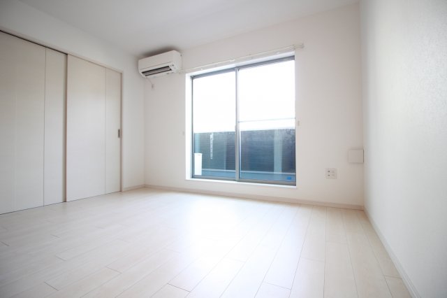 居室・リビング　9.3帖のリビングです♪